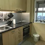 Sunshine - 300m To The